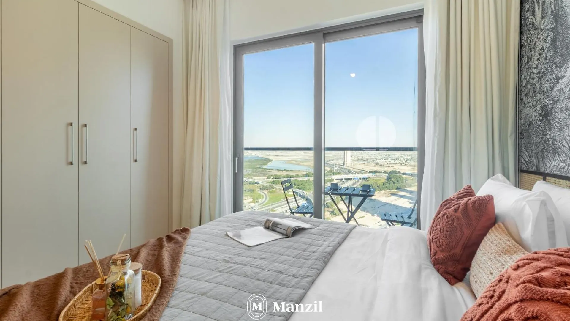 Manzil - 1Br Apartment In Creek Vista Near Burj Khalifa Dubai